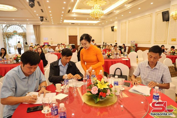 Hiệp hội Doanh nghiệp tỉnh phối hợp với Trung tâm Xúc tiến đầu tư, thương mại và du lịch tỉnh tập huấn thương mại điện tử trong kỷ nguyên số.