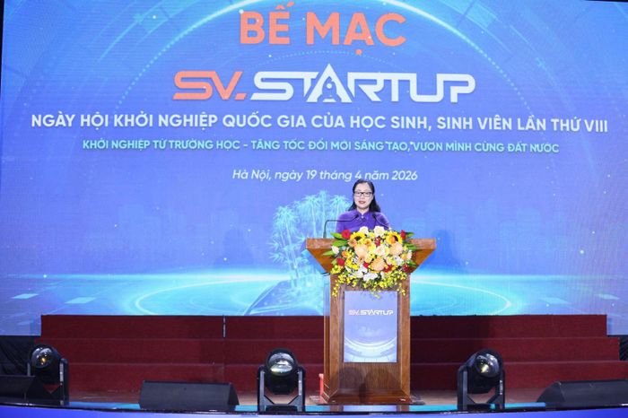 Thứ trưởng Bộ Giáo dục và Đào tạo Nguyễn Thị Quyên Thanh phát biểu tại lễ bế mạc SV-Startup 2026. Ảnh: Moet.gov.vn