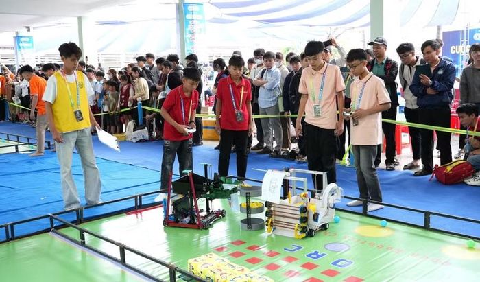 Cuộc thi Robocon ORC khu vực miền Trung năm học 2025-2026 tại Trường Đại học Sư phạm Kỹ thuật - Đại học Đà Nẵng. Ảnh: PV