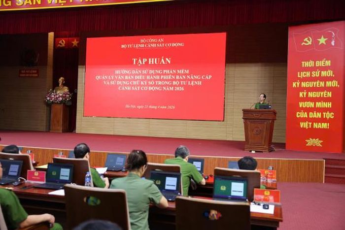 Bộ Tư lệnh CSCĐ khai mạc chuỗi tập huấn về quản lý văn bản điều hành phiên bản nâng cấp và ứng dụng chữ ký số.