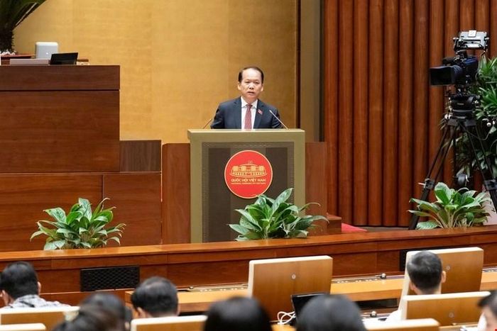  Bộ trưởng Bộ Tư pháp Hoàng Thanh Tùng phát biểu tiếp thu, giải trình, làm rõ một số vấn đề đại biểu Quốc hội nêu tại phiên thảo luận.