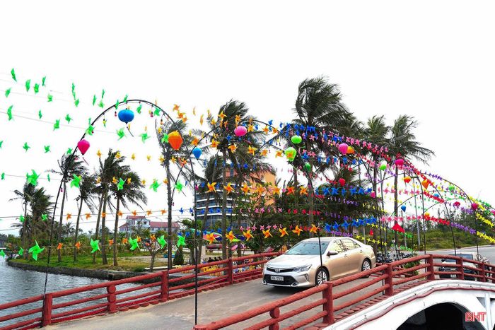 Các góc không gian tại khu du lịch Xuân Thành được trang trí bắt mắt, phù hợp nhu cầu chụp ảnh, trải nghiệm của du khách.
