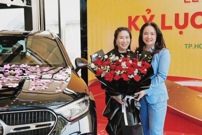 Chủ nhân Mercedes-Benz đạt kỷ lục tiêu thụ NPK Cà Mau