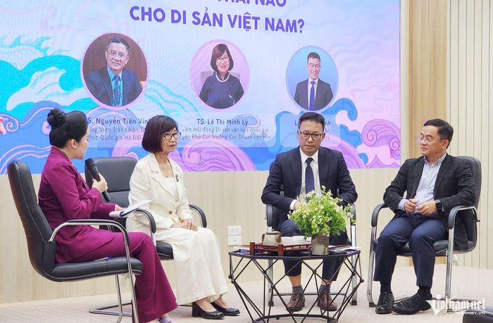 Các diễn giả tại tọa đàm.
