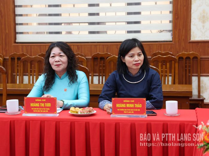 Các đại biểu dự chương trình ký kết