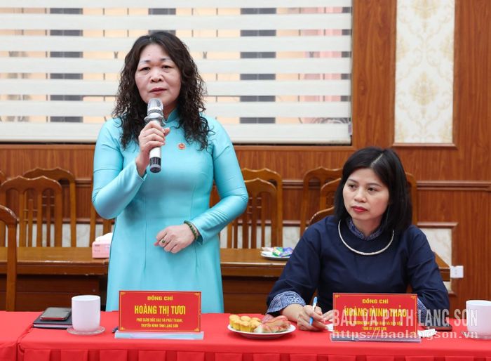 Lãnh đạo Báo và PTTH Lạng Sơn phát biểu ý kiến tại chương trình ký kết