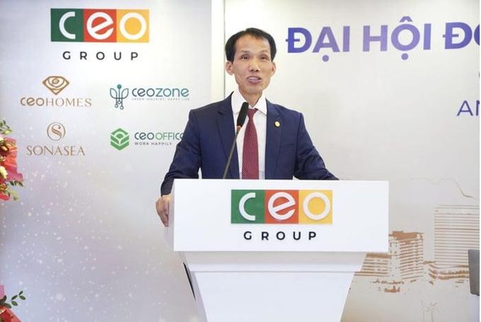  TS.LS Đoàn Văn Bình – Chủ tịch Tập đoàn CEO. 