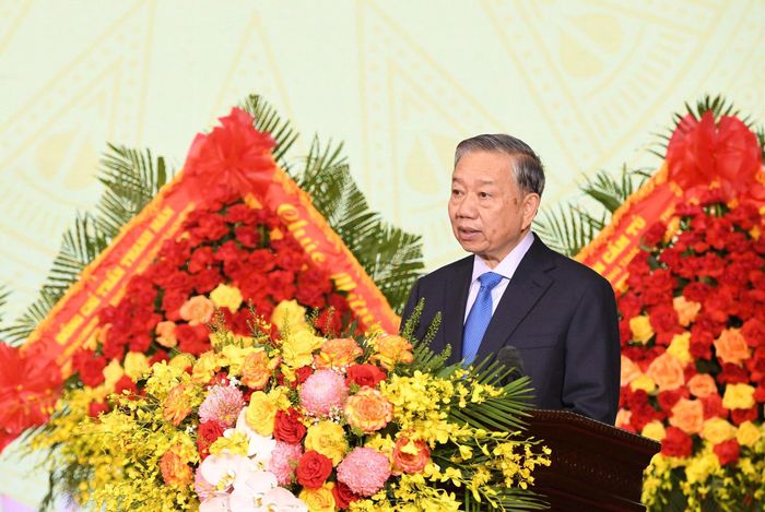  Tổng Bí thư, Chủ tịch nước Tô Lâm, Bí thư Quân ủy Trung ương phát biểu chỉ đạo tại buổi lễ 