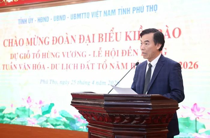 Giám đốc Sở Ngoại vụ tỉnh Phú Thọ Nguyễn Đắc Thủy phát biểu tại buổi làm việc. (Ảnh: Thành Long)