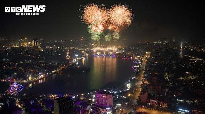 Nhiều người dân địa phương cũng bày tỏ sự hài lòng khi chương trình được tổ chức bài bản, góp phần tạo nên một đêm hội đáng nhớ trong dịp Giỗ Tổ Hùng Vương.