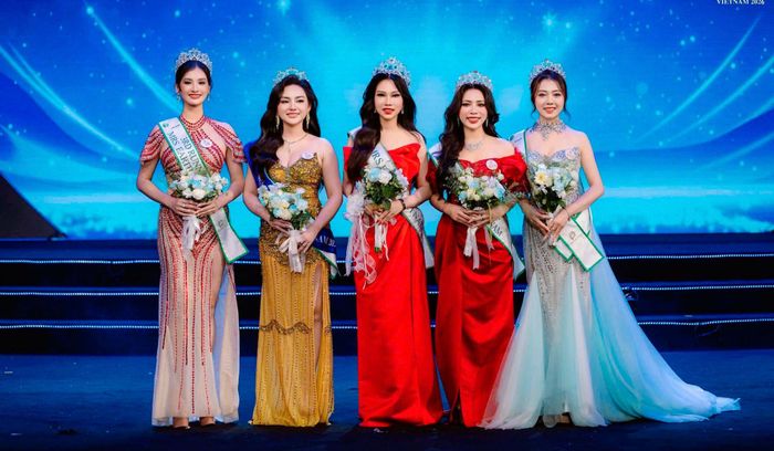 Top 5 Mrs Earth Vietnam 2026.