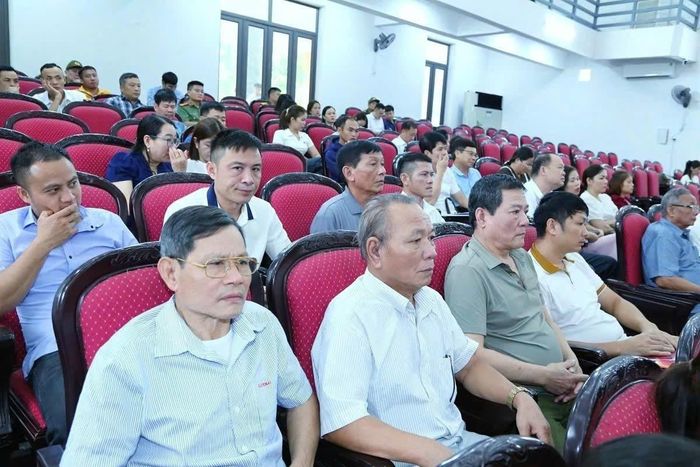 Các cử tri tham dự Hội nghị
