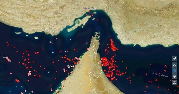 Eo biển Hormuz trở thành điểm nghẽn với nền kinh tế toàn cầu.