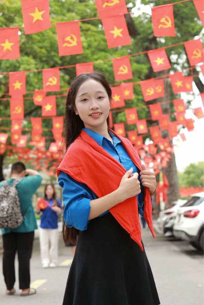 Huyền Diệu Mình tin rằng, khi mỗi người trẻ đều ý thức được vai trò của mình và sẵn sàng hành động, thì tinh thần “Đâu cần thanh niên có, đâu khó có thanh niên” sẽ không chỉ là khẩu hiệu, mà sẽ tiếp tục được lan tỏa mạnh mẽ trong thực tế
