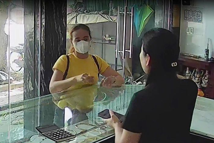 Nữ nghi phạm tại thời điểm gây án. Ảnh: CACC