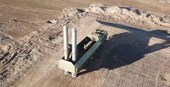 Hệ thống tên lửa phòng thủ bờ biển Bastion là tổ hợp vũ khí được thiết kế chuyên biệt để tiêu diệt các mục tiêu mặt nước có giá trị cao như tàu khu trục, tàu đổ bộ và cụm tàu chiến lớn.