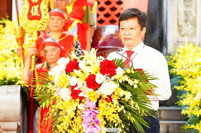  Phát biểu tại lễ khai mạc, ông Hà Anh Tuấn - Chủ tịch UBND phường Văn Miếu Quốc Tử Giám, Trưởng ban tổ chức lễ hội cho biết lễ hội là hoạt động thường niên nhằm tưởng nhớ công lao của Cao Sơn Đại Vương cùng các bậc tiền nhân, đồng thời góp phần giáo dục truyền thống yêu nước, gìn giữ bản sắc văn hóa dân tộc. "Việc tổ chức lễ hội cũng hướng tới xây dựng nếp sống văn minh trong sinh hoạt tín ngưỡng, đảm bảo trang trọng, tiết kiệm, tránh các biểu hiện mê tín dị đoan", ông Hà Anh Tuấn nêu. 