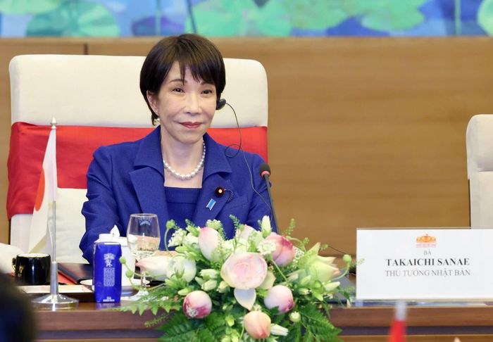 Thủ tướng Takaichi đề nghị Quốc hội Việt Nam hỗ trợ sớm thông qua Hiệp định hai Chính phủ về phát triển Trường Đại học Việt Nhật và Hiệp định về tạo thuận lợi cho việc thực hiện các dự án viện trợ không hoàn lại 
