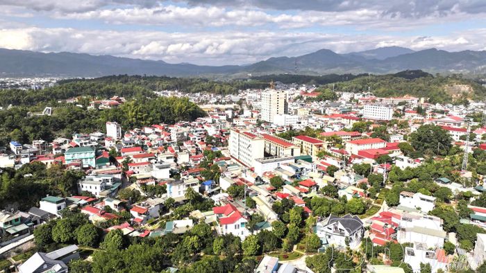 Với tiềm năng, lợi thế sẵn có, Điện Biên đã và đang đẩy mạnh chính sách ưu đãi thu hút nhà đầu tư.