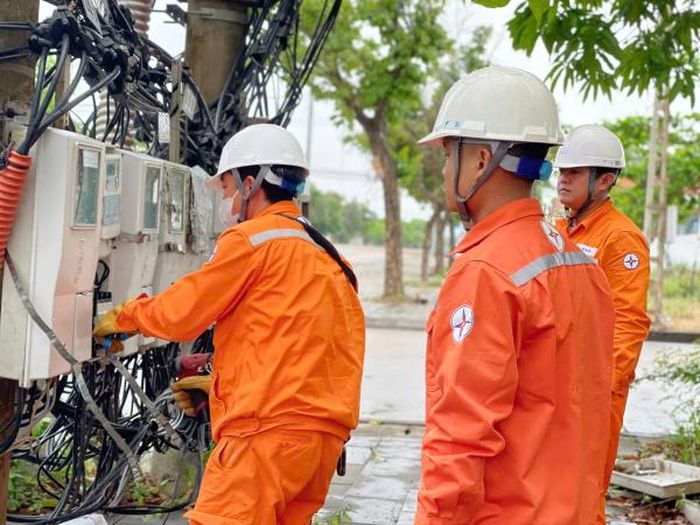 Đảm bảo cấp điện an toàn, ổn định. 