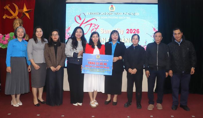 Công đoàn phường Bạch Mai tiếp tục tổ chức nhiều hoạt động lấy NLĐ làm trung tâm. Ảnh: PV