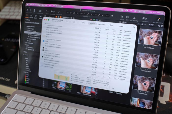  Khi dùng MacBook Neo, bạn nên quên đi chuyện lo lắng về bộ nhớ hoán đổi (swap memory), vì gần như máy luôn sử dụng 4-8 GB từ SSD cho việc này. Tuy nhiên máy cũng không mấy khi gặp trạng thái quá tải đến mức đơ, trừ khi mở hàng loạt file RAW trên app. 