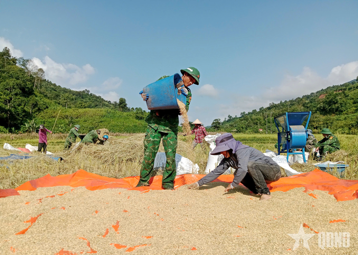 Không chỉ thực hiện nhiệm vụ tuần tra, kiểm soát bảo vệ biên giới, Đồn Biên phòng A Pa Chải còn làm tốt công tác dân vận.