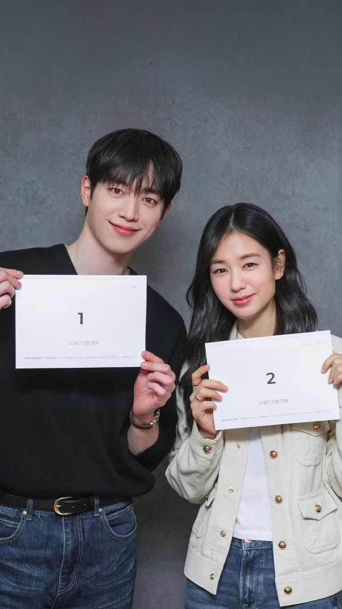 Ahn Eun Jin sẽ xuất hiện cùng Seo Kang Jun trong bộ phim tình cảm lãng mạn, "A Love Other than Yours" của đài KBS2, dự kiến lên sóng vào tháng Chín năm nay. Phim là câu chuyện tình lãng mạn chân thực và dễ đồng cảm, khắc họa những thăng trầm và rạn nứt trong mối quan hệ của những người yêu nhau lâu năm, đang đứng trước ngã ba đường hôn nhân và bất ngờ gặp gỡ những người mới. Những cảm xúc chân thành và mãnh liệt của bốn người đàn ông và phụ nữ, một cặp đôi đã bên nhau hơn mười năm và những người mới đột ngột xuất hiện trong cuộc đời họ, đan xen một cách tinh tế xuyên suốt câu chuyện.
