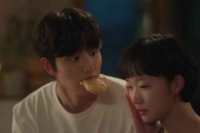 Bộ phim truyền hình "Yumi's Cells 3" của đài TVING, với sự tham gia của Kim Go Eun và Kim Jae Won đang thu hút sự chú ý khi giữ vị trí số một về số lượng người đăng ký trả phí trong hai tuần liên tiếp. Phim đã đứng đầu bảng xếp hạng nội dung hằng tuần ở cả hai hạng mục tổng thể và phim truyền hình trong tuần thứ hai liên tiếp, sau tuần đầu tiên phát sóng. Bộ phim cũng đang nhận được sự chú ý trên các nền tảng xem phim trực tuyến (OTT) ở nước ngoài. Tính đến tuần đầu tiên phát sóng, phim đã đứng đầu bảng xếp hạng hằng tuần tại các khu vực Mỹ, châu Âu, Trung Đông và châu Đại Dương trên Rakuten Viki, và cũng chiếm vị trí đầu tiên trên Inche TV của Mông Cổ. Phim cũng xếp thứ 3 trên Disney+ của Nhật Bản.