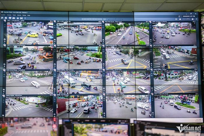 Hệ thống "mắt thần" camera thông minh phủ khắp nơi khiến tội phạm đường phố cũng khiếp sợ. Ảnh: Nguyễn Huế