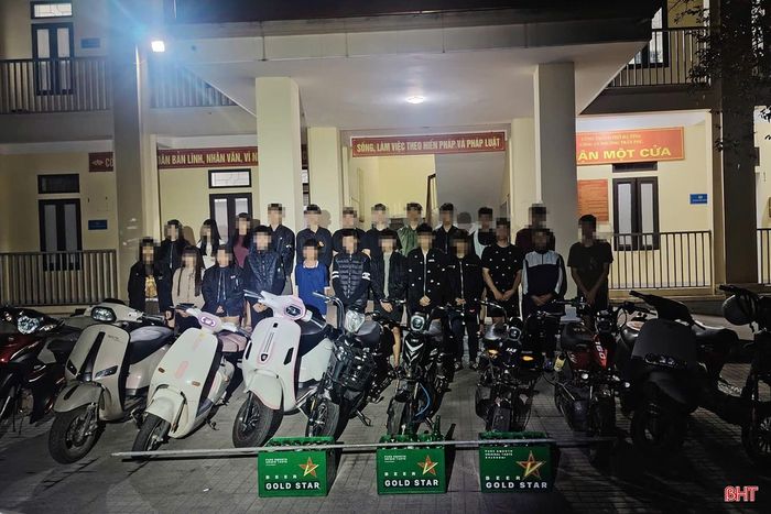 Các thanh thiếu niên có hành vi vi phạm pháp luật.