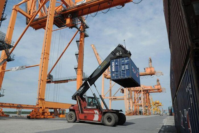 4 tháng đầu năm 2026, tổng kim ngạch xuất, nhập khẩu tăng 24,2% so với cùng kỳ năm trước. Ảnh minh họa
