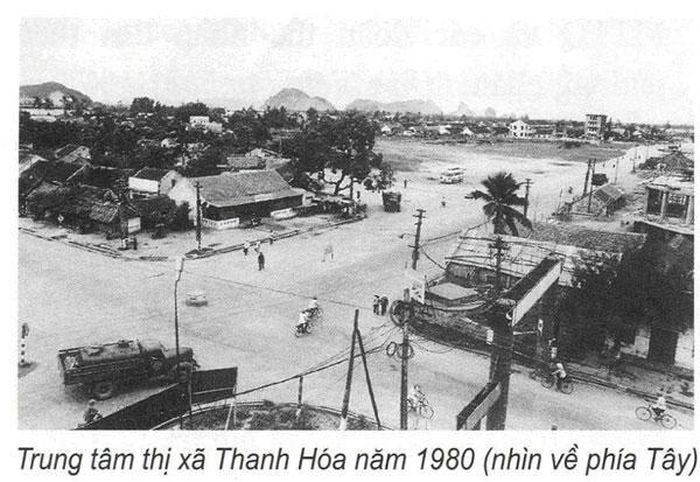 Trung tâm thị xã Thanh Hóa năm 1980. Ảnh tư liệu