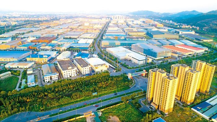 Khu công nghiệp Vân Trung thu hút nhiều nhà đầu tư. Ảnh: Việt Hưng.