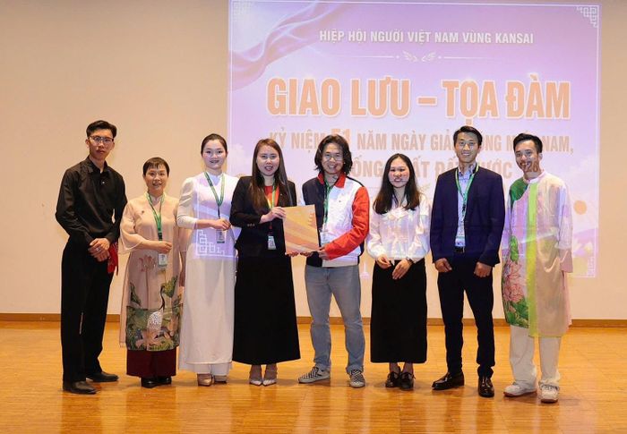 Ra mắt Ban Văn hóa nghệ thuật và Ban Truyền thông, Hiệp hội Người Việt Nam vùng Kansai
