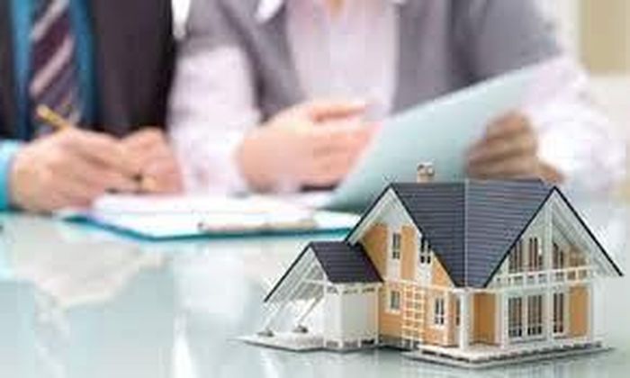 Bảo đảm môi trường pháp lý thực thi quyền tài sản.