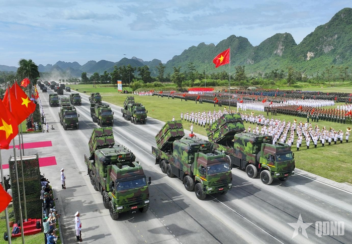 Tổ hợp tên lửa Trường Sơn do Tập đoàn Công nghiệp-Viễn thông Quân đội (Viettel) tự chủ nghiên cứu, sản xuất. Ảnh: TUẤN HUY 