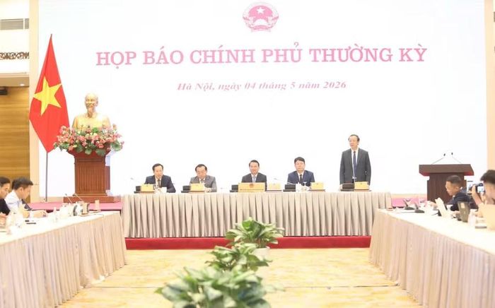 Toàn cảnh buổi họp báo - chiều 4/5.
