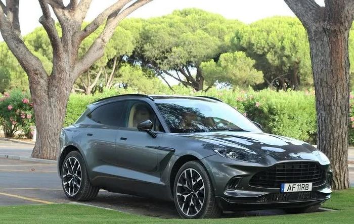 Cập nhật bảng giá xe hãng Aston Martin mới nhất tháng 5/2026.