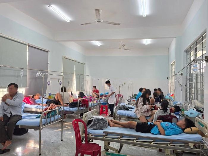 Tiệm bánh mì của ông A. gây ngộ độc cho 86 người.