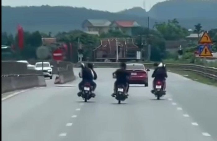 Dàn hàng, đánh võng trên Quốc lộ 1A