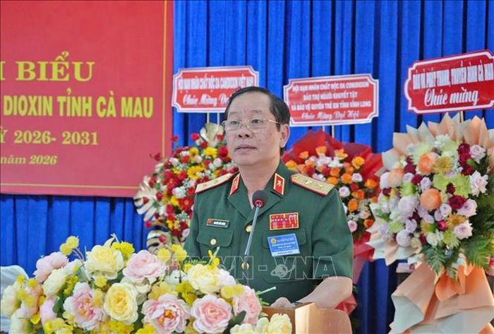 Trung tướng Nguyễn Hữu Chính, Chủ tịch Hội Nạn nhân chất độc da cam/Dioxin Việt Nam phát biểu chỉ đạo tại Đại hội.