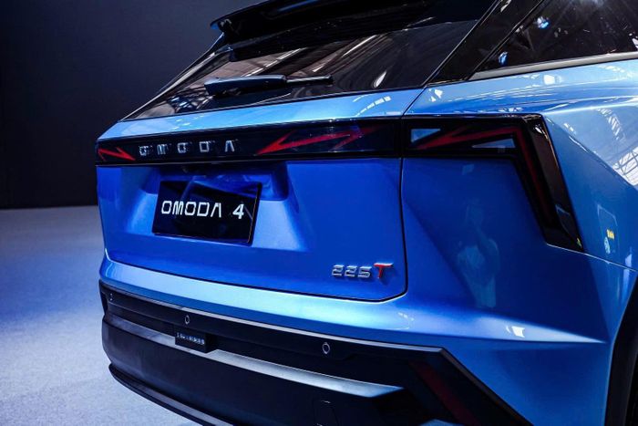 Omoda C4.