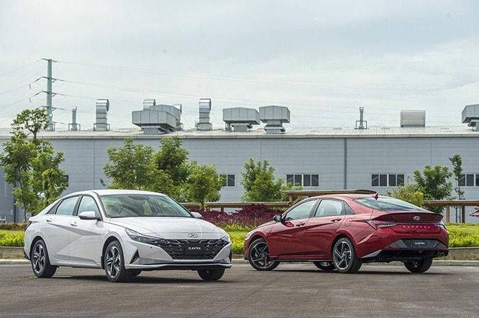 Hyundai Elantra 2026 sở hữu ngoại thất thể thao và hiện đại