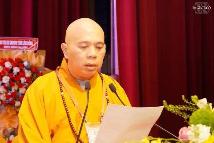 Thượng tọa Thích Tâm Mãn phát biểu chào mừng