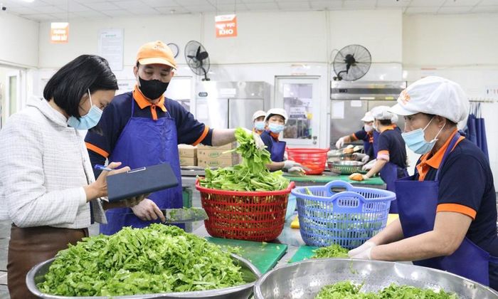 Bộ Y tế đang phối hợp với các bộ, ngành liên quan để xây dựng Luật An toàn thực phẩm sửa đổi. Ảnh: TL