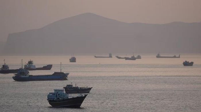 Nút thắt eo biển Hormuz chưa thể được gỡ. Ảnh minh họa Reuters.