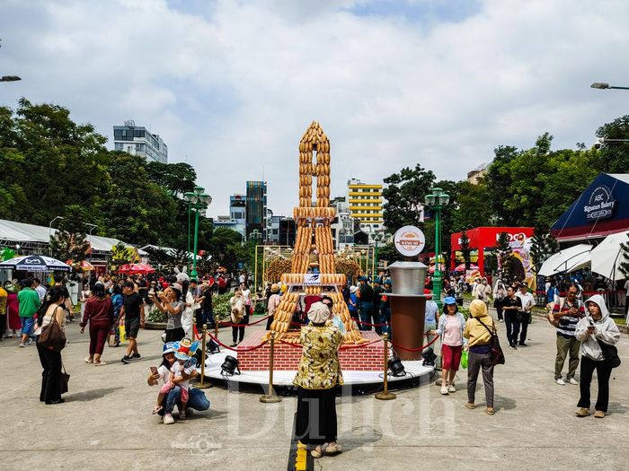 Sức hút của lễ hội ngày càng rõ nét khi các cửa hàng ở nước ngoài tích cực quảng bá, mời gọi du khách quốc tế quay lại TP.HCM tìm hiểu, thưởng thức.