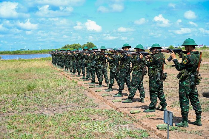 Tăng cường công tác quản lý vũ khí, trang bị và duy trì nghiêm trong huấn luyện để không xảy ra trường hợp mất an toàn trong huấn luyện.