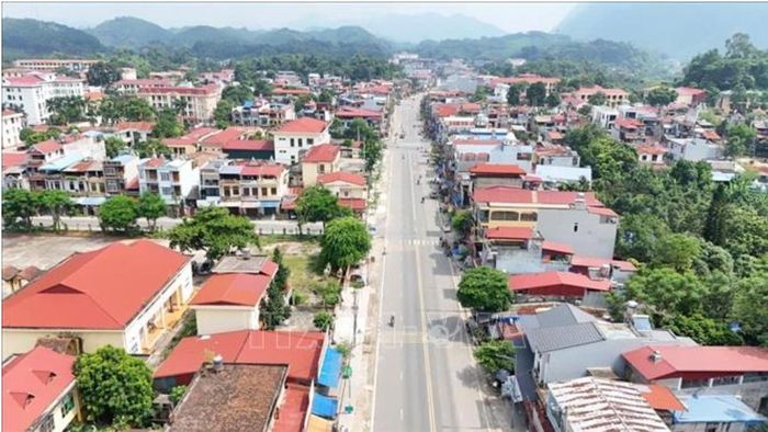 Trung tâm thị trấn Chợ Chu - Trung tâm huyện Định Hóa hiện nay. Ảnh: TTXVN.